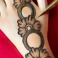 عائشة عبدالله